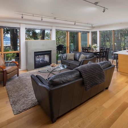 Brentwood Bay Resort & Spa Exterior foto