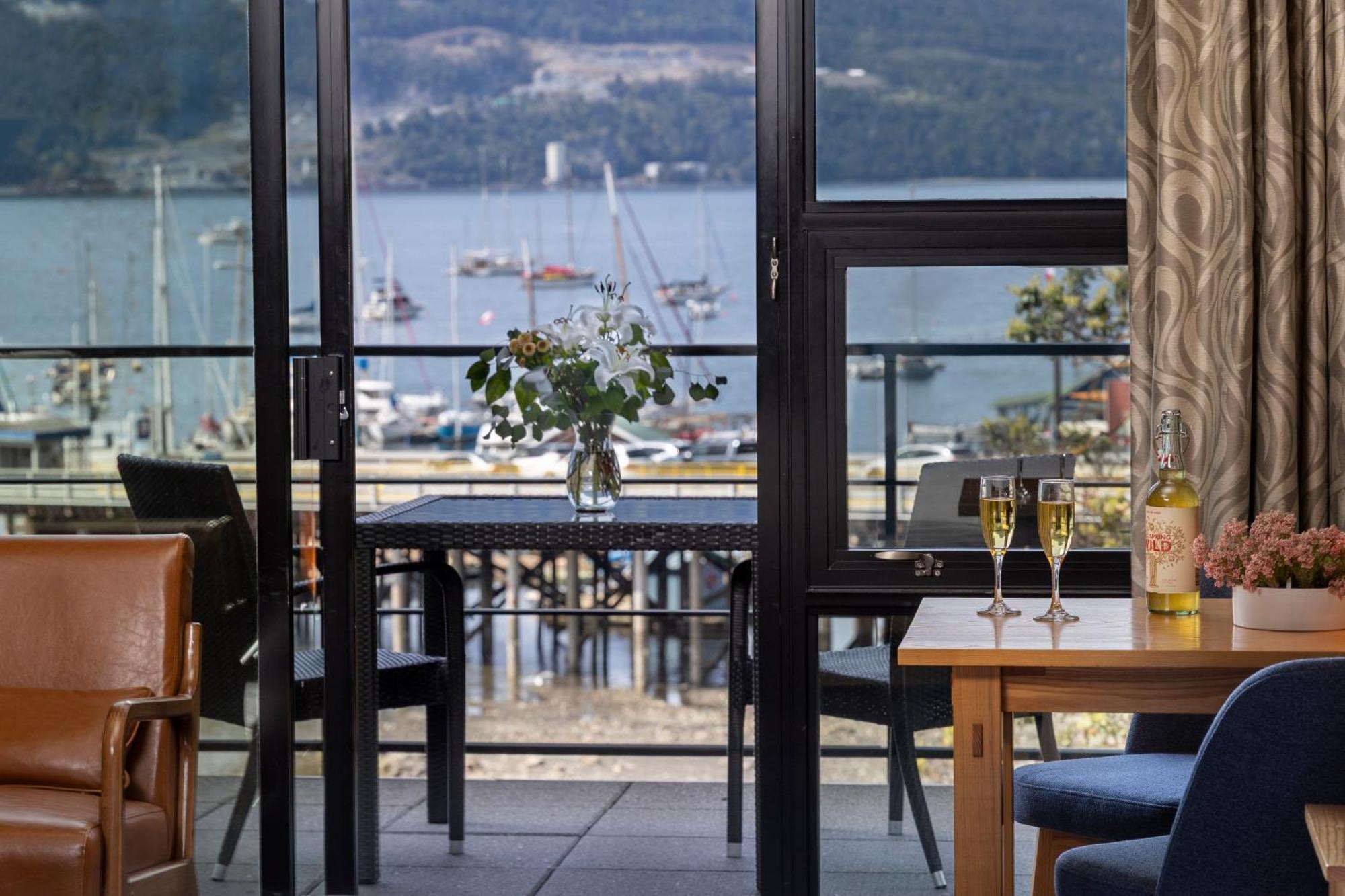Brentwood Bay Resort & Spa Exterior foto